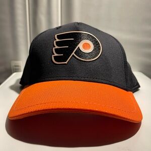 Philadelphia Flayers Boys Hat Youth One Size NHL Youth Black and Orange Cap